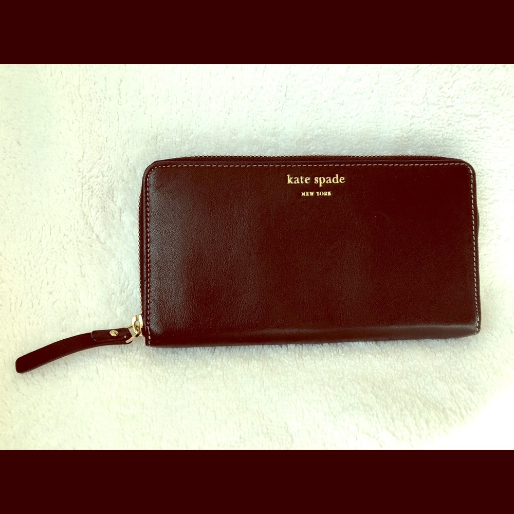 Kate Spade black leather Dara Narragansett wallet